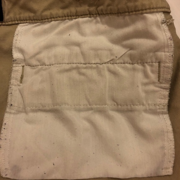 Tan American Eagle shorts - Picture 9 of 9